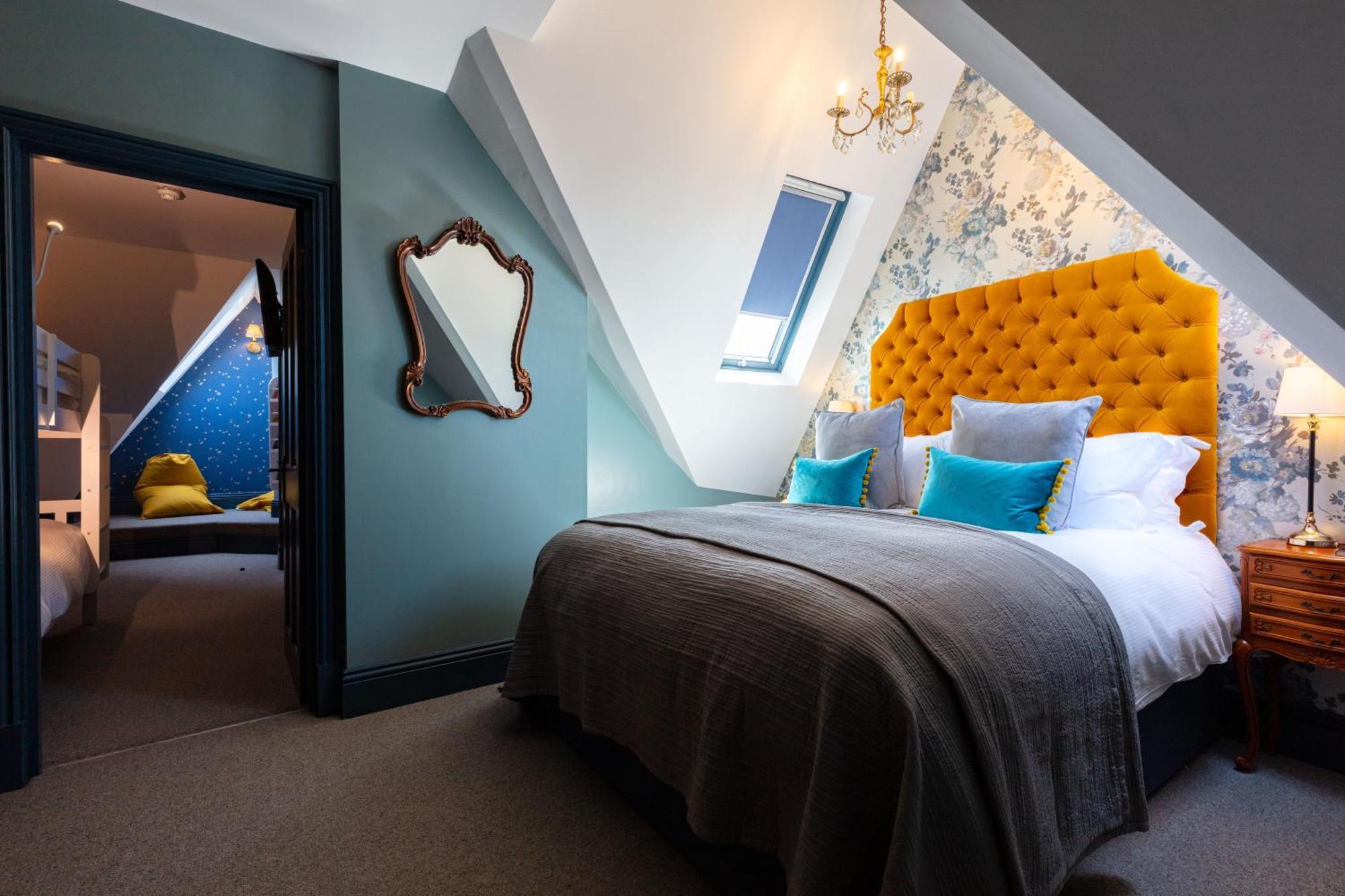 The Red Lion Hotel Londen Buitenkant foto